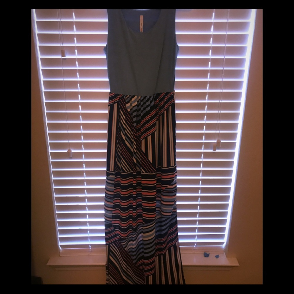 Maxi dress